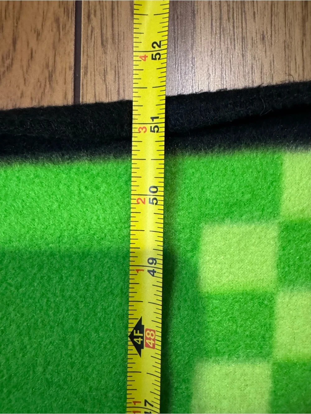 Nintendo Mario Green Pipe Throw Blanket - 51.5” long, 30.5” wide‎